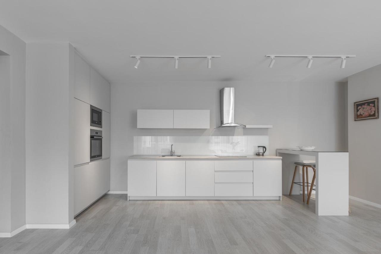 Bleri Apartment, 2 Bedroom, Free Parking Prishtinë Ngoại thất bức ảnh